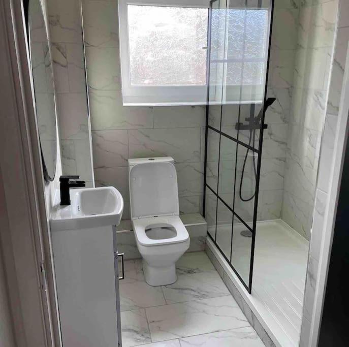 Stunning Central Apartment With Free Parking Sheffield Exterior foto