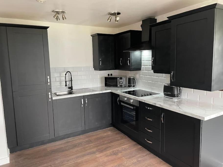 Stunning Central Apartment With Free Parking Sheffield Exterior foto